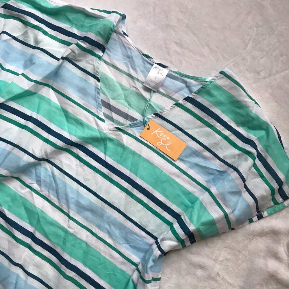 NWT Kona Sol Cover Up